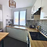 Stade Pierre Mauroy - For 4 People Apartamento Villeneuve-d'Ascq